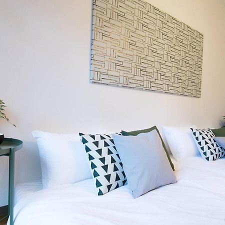 Ferienwohnung R21 5 Mins Walk The Center Of Hiroshima City #202 Exterior foto